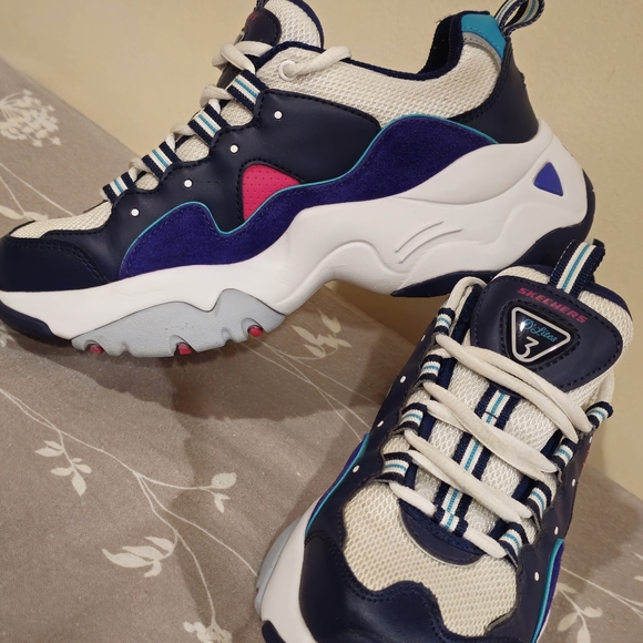 Sketchers D'lites 3 women's size 7 air cooled memory foam new condition - Picture 6 of 11